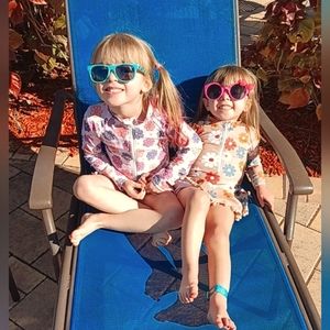 HOPE everyone is having a great weekend! Taking all reasonable offers🥰